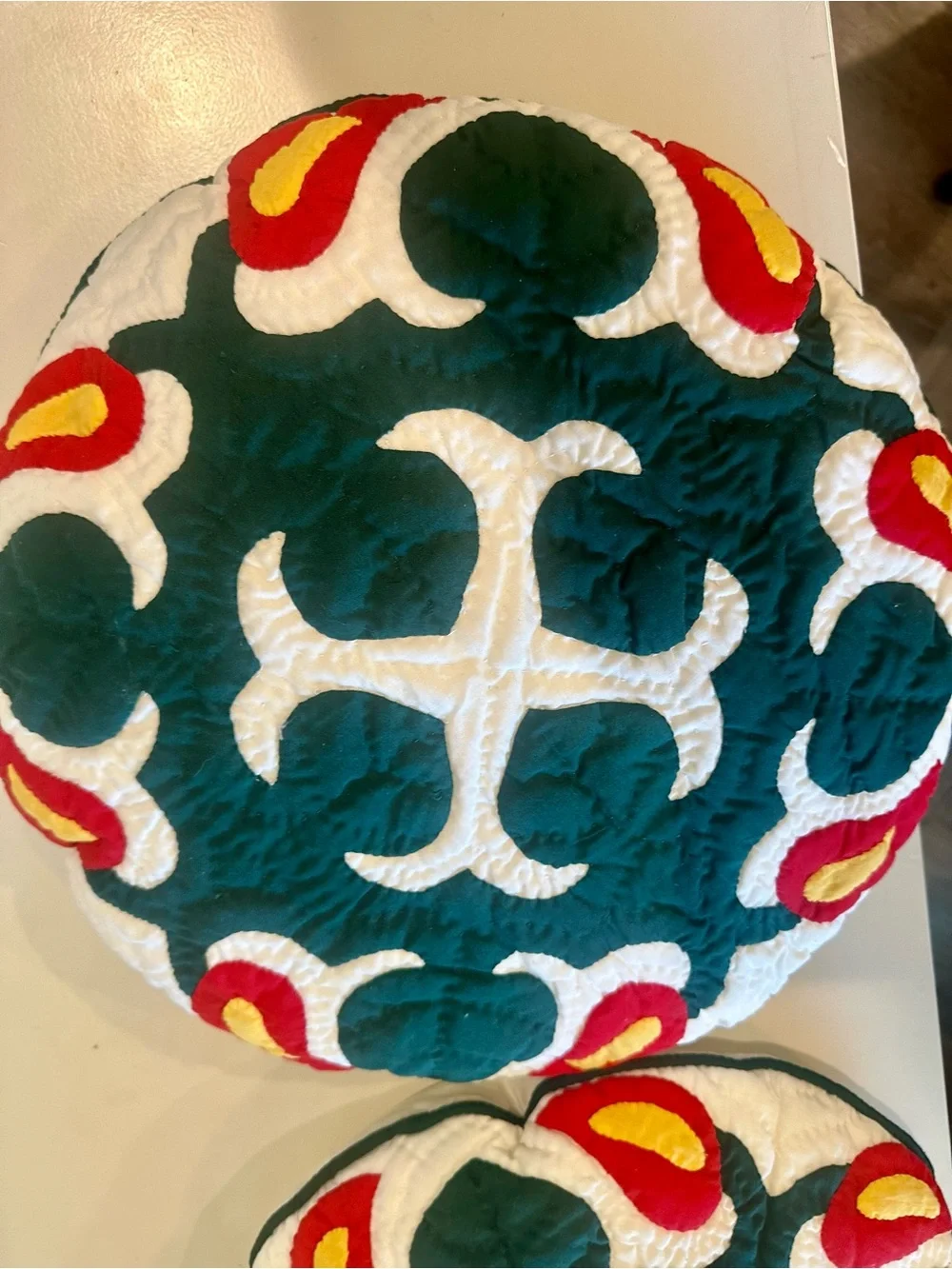 Handmade Quilted Round Quilted Throw Pillow Pair in Dark Green, White & Red
